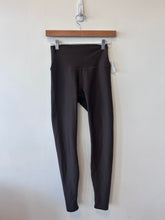Load image into Gallery viewer, Women’s athletic pants

