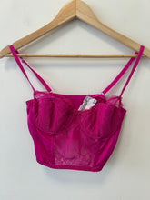 Load image into Gallery viewer, Primark Tank Top Size Medium
