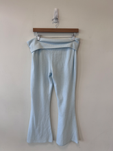 Load image into Gallery viewer, Hello Kitty Athletic Pants Size Large
