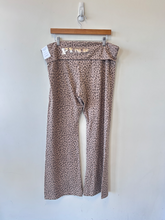 Load image into Gallery viewer, Pink By Victoria's Secret Athletic Pants Size XXL
