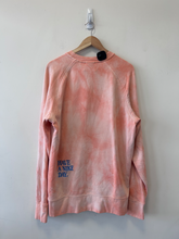 Load image into Gallery viewer, Nike Sweatshirt Size Large
