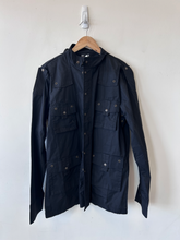 Load image into Gallery viewer, Black Label Long Sleeve Top Size Large
