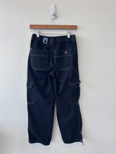 Load image into Gallery viewer, Bdg Pants Size 1/2 (26)
