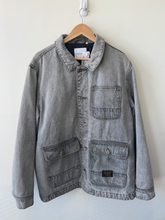 Load image into Gallery viewer, Topman Heavy Outerwear Size Large
