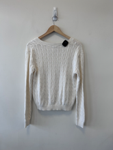 Load image into Gallery viewer, Brandy Melville Sweater Size Small

