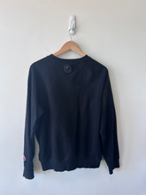Load image into Gallery viewer, Sweatshirt Size Small
