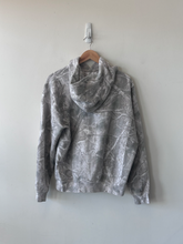 Load image into Gallery viewer, Abercrombie &amp; Fitch Sweatshirt Size Small
