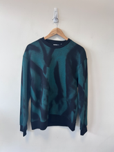 Load image into Gallery viewer, Zara Sweatshirt Size Small
