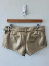 Load image into Gallery viewer, Women’s Edikted Shorts
