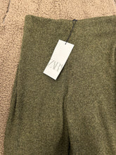 Load image into Gallery viewer, Zara Pants Size Small

