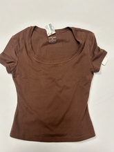 Load image into Gallery viewer, Athletic Top Size Extra Small
