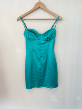 Load image into Gallery viewer, Princess Polly Dress Size 2
