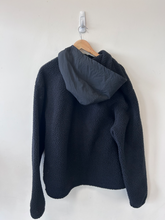 Load image into Gallery viewer, Jordan Sweatshirt Size Large
