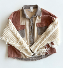 Load image into Gallery viewer, Bke Outerwear Size Large
