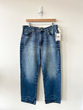 Load image into Gallery viewer, Bdg Denim Size 32
