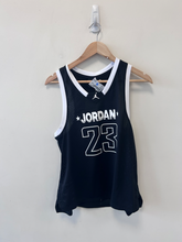Load image into Gallery viewer, Jordan Athletic Top Size Small
