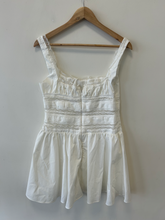 Load image into Gallery viewer, Dress Size Large
