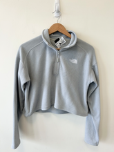 Load image into Gallery viewer, North Face Sweatshirt Size Medium
