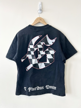 Load image into Gallery viewer, T-shirt Size Medium
