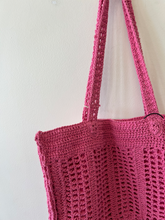 Load image into Gallery viewer, Universal Thread Purse

