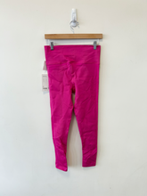 Load image into Gallery viewer, Athleta Athletic Pants Size Medium
