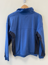 Load image into Gallery viewer, American Eagle Sweatshirt Size Extra Small
