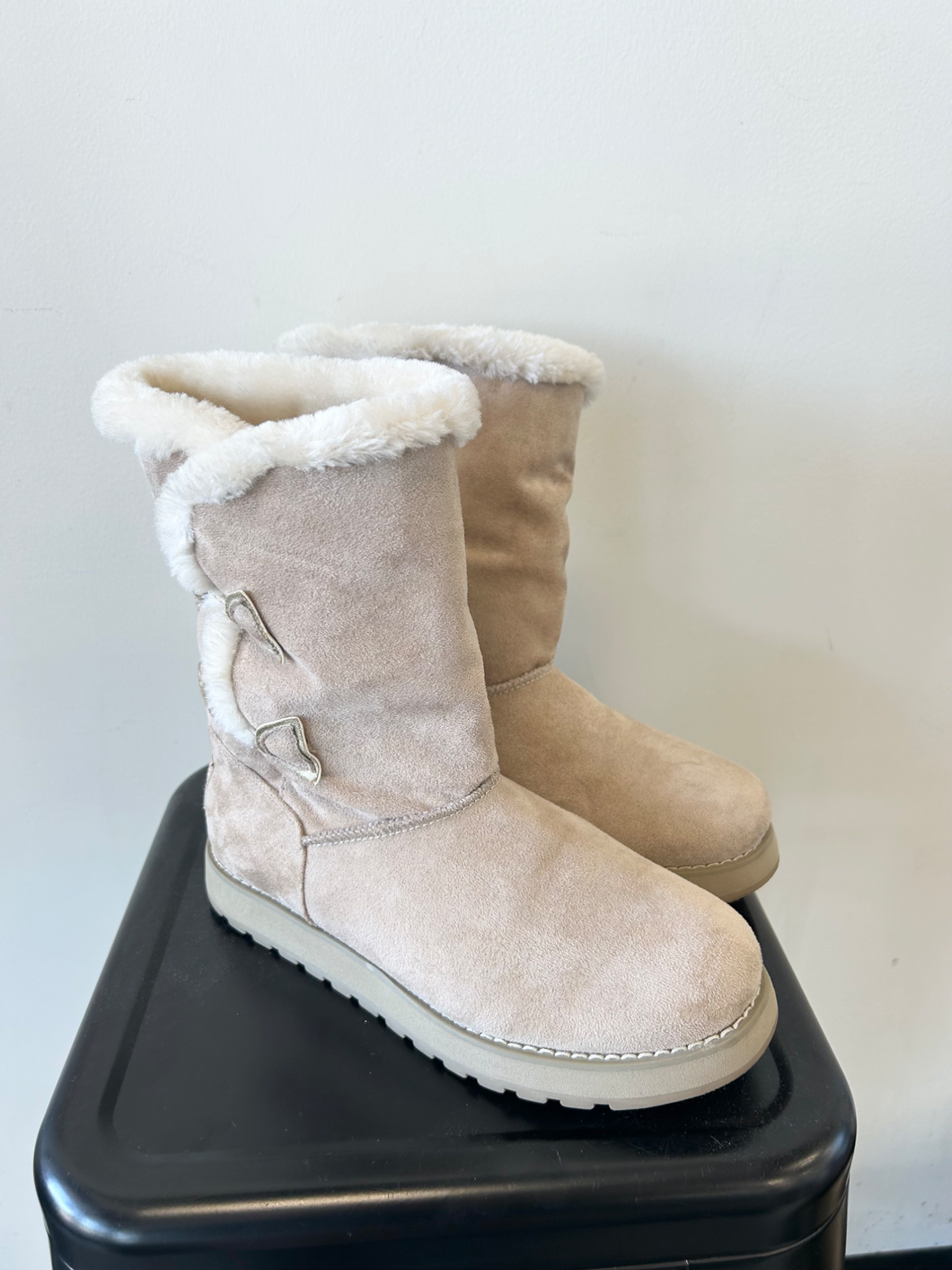 Skechers Boots Womens 7