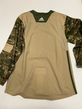 Load image into Gallery viewer, Nike Dri Fit Athletic Top Size Small
