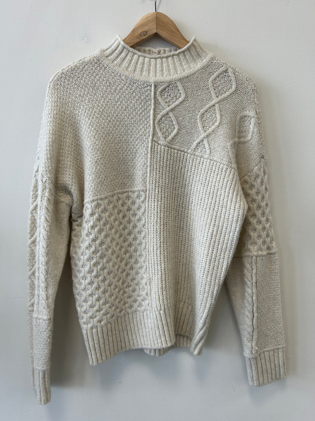 American Eagle Sweater Size Extra Small