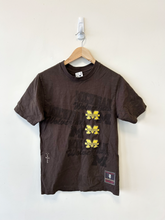 Load image into Gallery viewer, Mitchell &amp; Ness T-shirt Size Small
