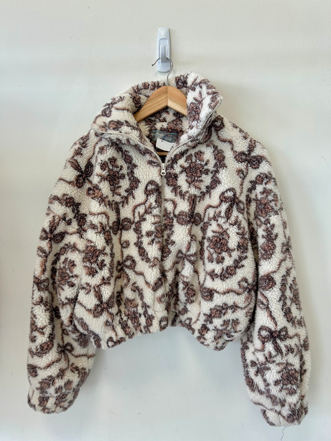 Kimchi And Blue Outerwear Size Medium