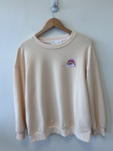 Load image into Gallery viewer, Sweatshirt Size Medium
