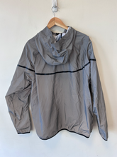 Load image into Gallery viewer, Nike Outerwear Size XXL
