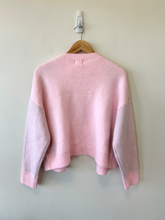 Load image into Gallery viewer, Debut Sweater Size Small
