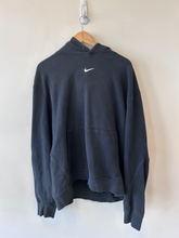 Load image into Gallery viewer, Nike Sweatshirt Size XXL
