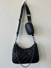 Load image into Gallery viewer, Steve Madden Purse
