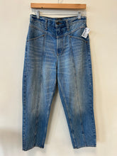 Load image into Gallery viewer, Abercrombie &amp; Fitch Denim Size 9/10 (30)
