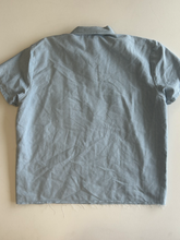 Load image into Gallery viewer, Short Sleeve Top Size Medium
