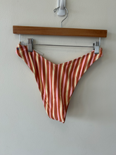 Load image into Gallery viewer, Pac Sun Womens Swimwear Size Large

