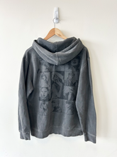 Load image into Gallery viewer, Sweatshirt Size Medium
