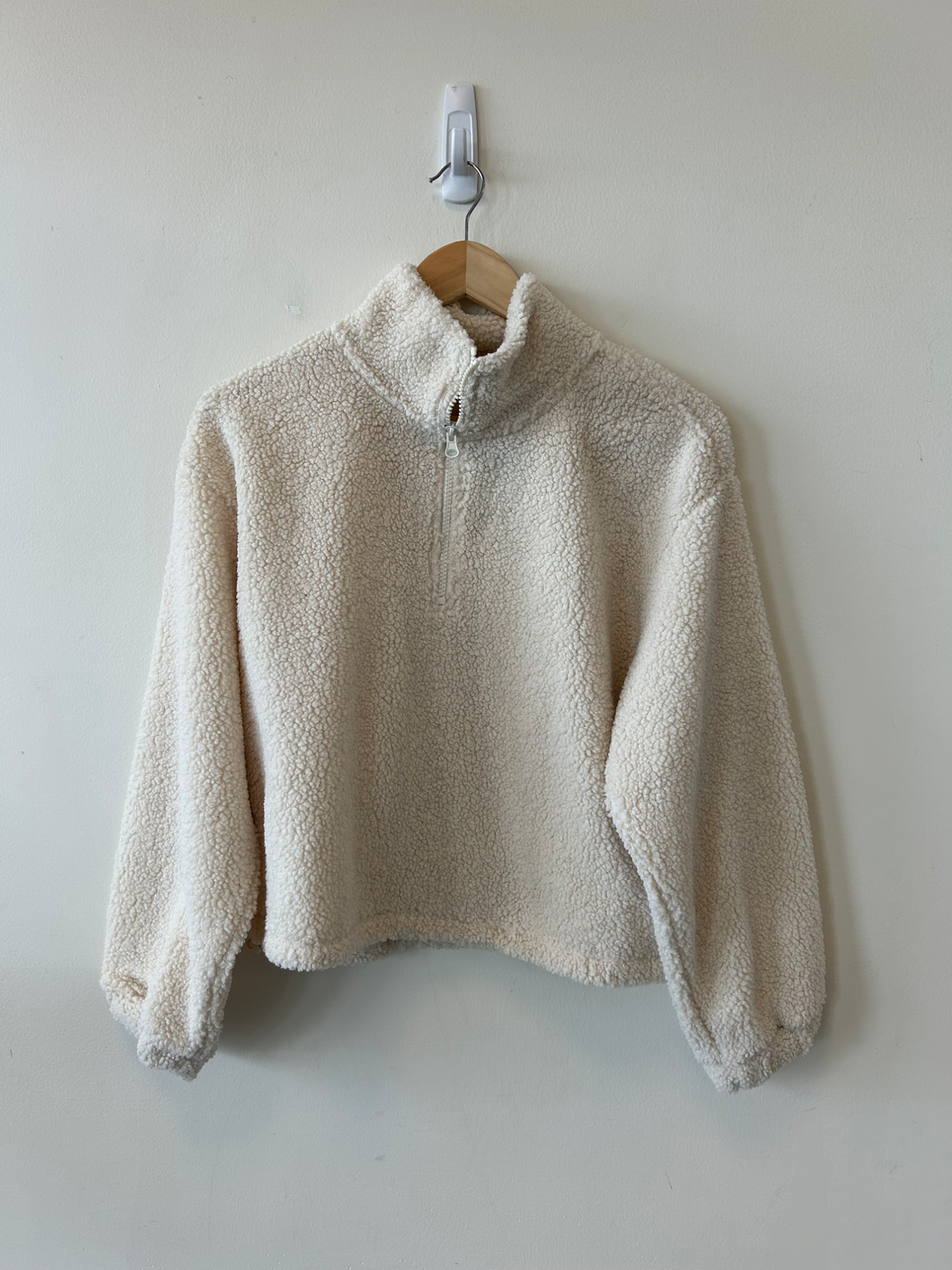 Divided Sweatshirt Size Small