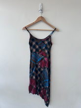 Load image into Gallery viewer, Urban Outfitters ( U ) Maxi Dress Size Extra Small
