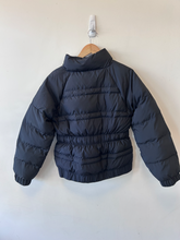 Load image into Gallery viewer, Gym Shark Outerwear Size Small
