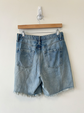Load image into Gallery viewer, Wild Fable Shorts Size 5/6
