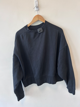 Load image into Gallery viewer, Nike Sweatshirt Size Large
