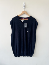 Load image into Gallery viewer, Nautica Sweater Size 3XL
