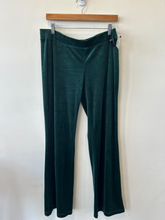 Load image into Gallery viewer, Juicy Couture Athletic Pants Size Large
