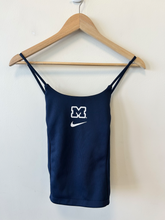 Load image into Gallery viewer, Nike Athletic Top Size Small
