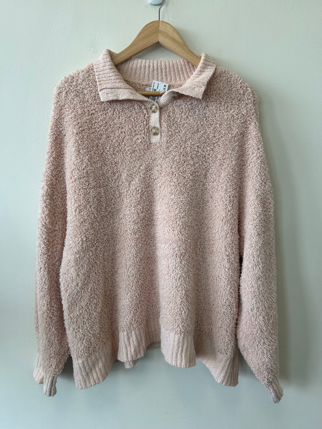 American Eagle Sweater Size Medium