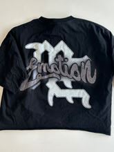 Load image into Gallery viewer, T-shirt Size Extra Large
